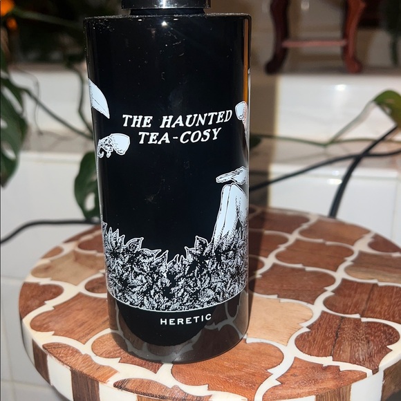 Heretic The Haunted Tea Cosy room spray Edward Gorey - Picture 2 of 7